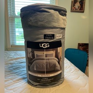 UGG brand twin XL comforter.